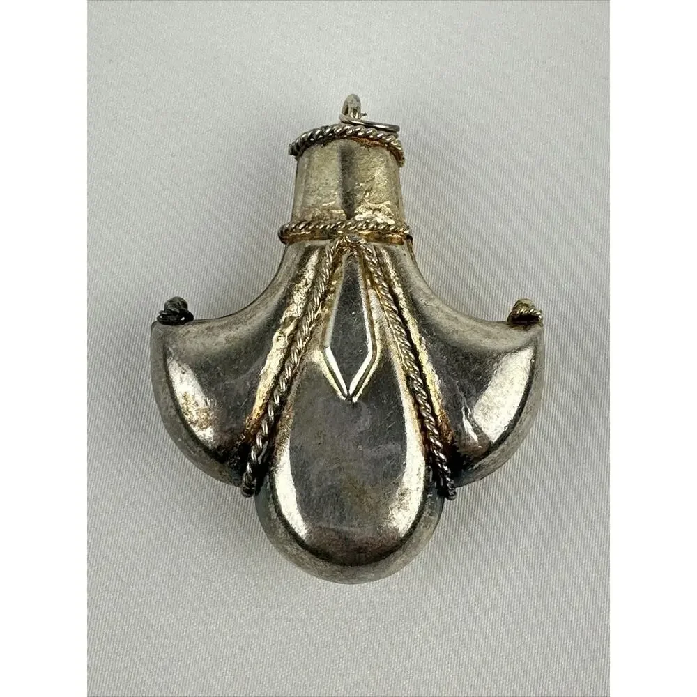 Vintage 3-D Dimensional Silver Fleur‎ de Lis Pendant Steampunk French Goth